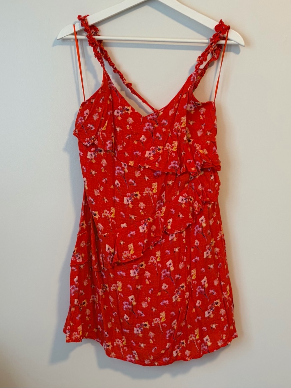 Le Lis Red Floral Ruffle Tiered Mini Dress